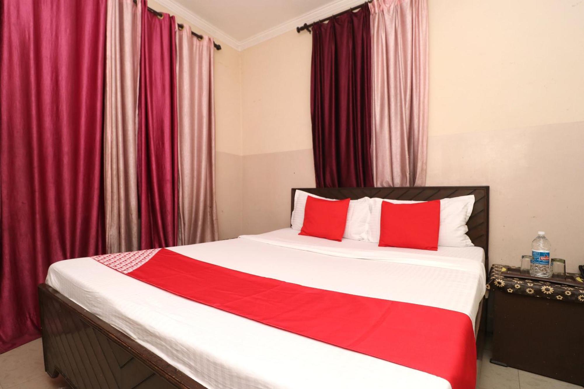 Hotel O Ashoka Residency Chandīgarh Dış mekan fotoğraf