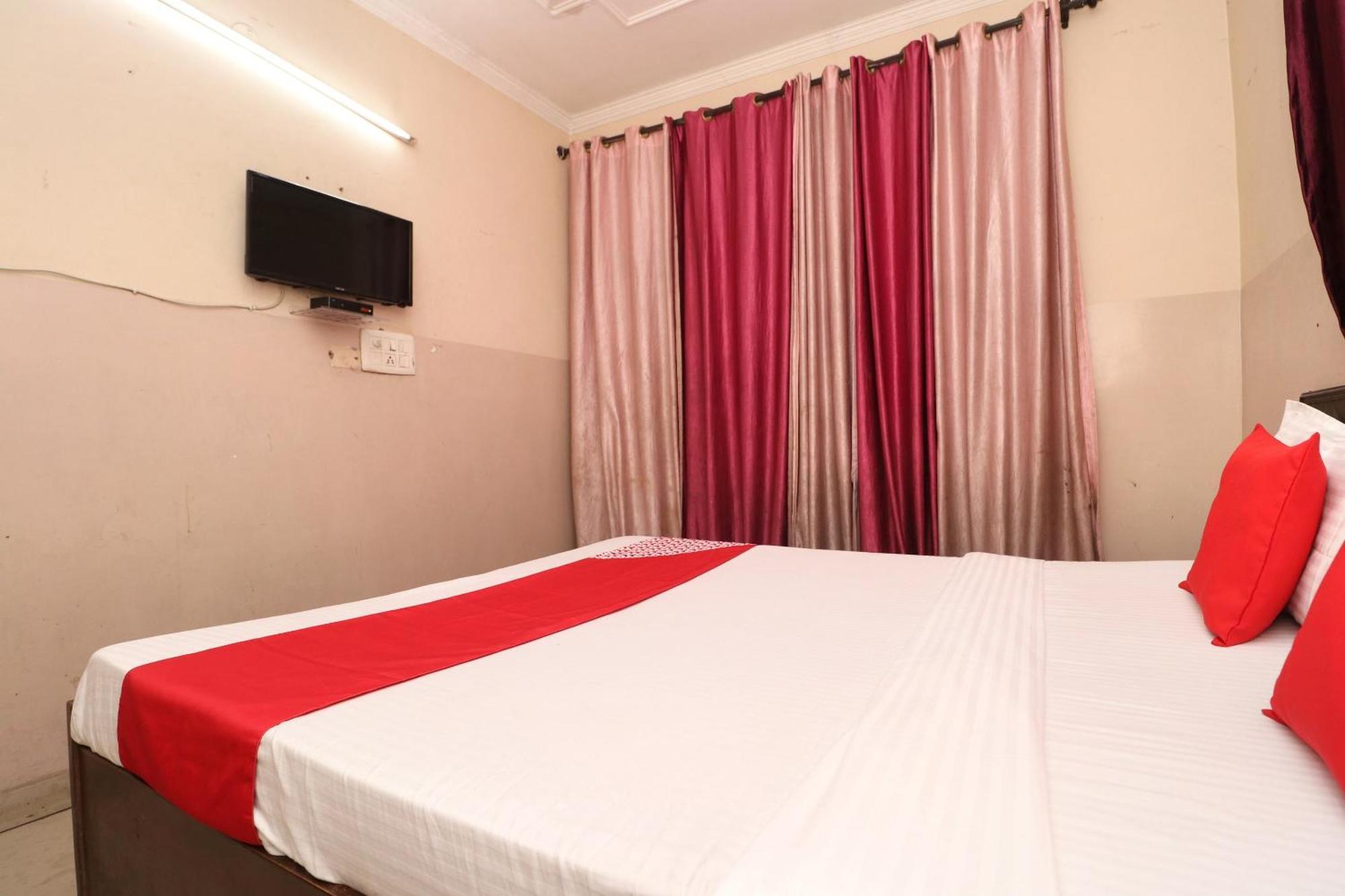 Hotel O Ashoka Residency Chandīgarh Dış mekan fotoğraf